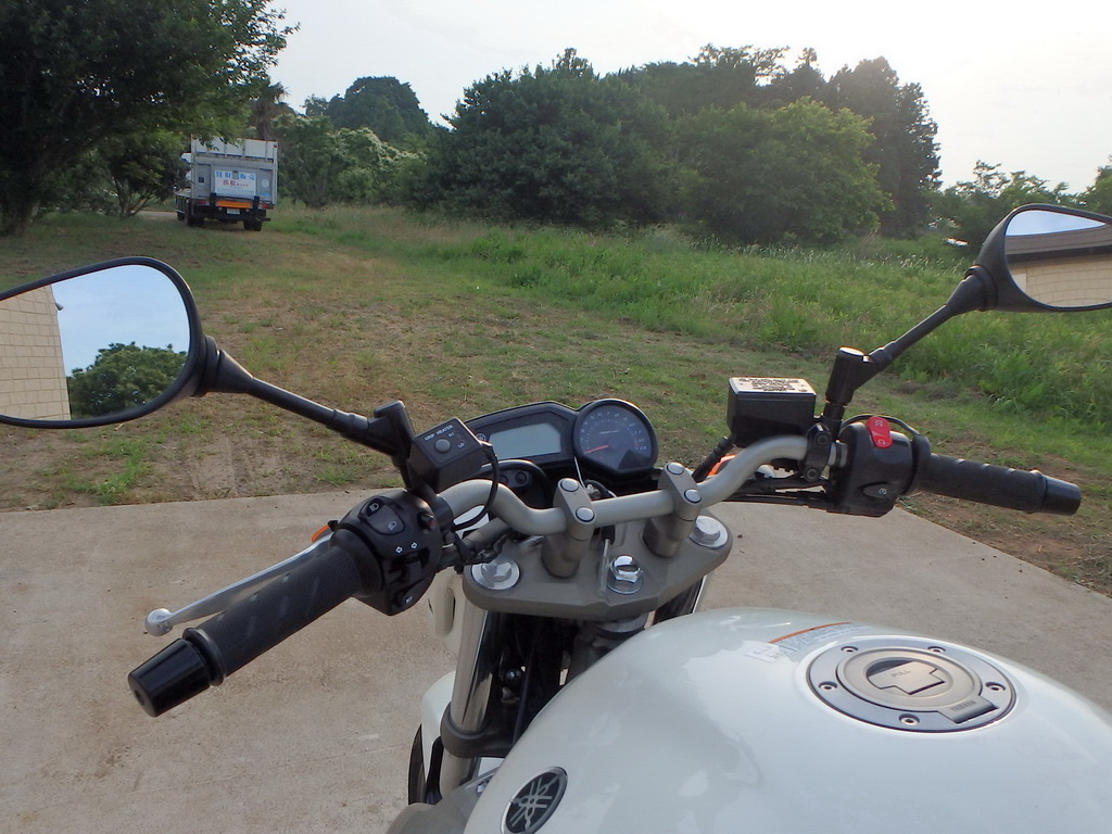 Купить мотоцикл Yamaha XJ6N 2009 фото 21